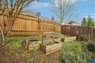 314 NW Elderberry Ln, Dallas, OR 97338 - Photo 29