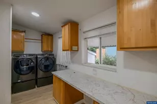 2155 Robins #33 Ln SE, Salem, OR 97306 - Photo 31