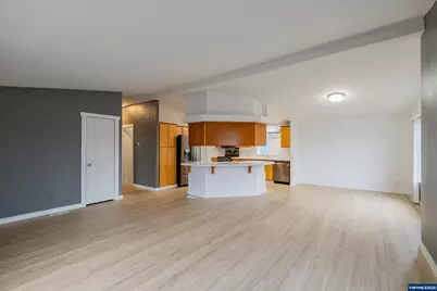 2155 Robins #33 Ln SE, Salem, OR 97306 - Photo 9