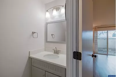 567 32nd #3 Av SE, Albany, OR 97322 - Photo 13