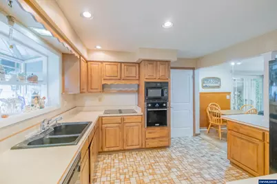 4433 41st Av NE, Salem, OR 97305 - Photo 29