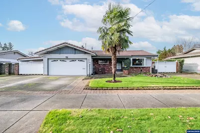 4433 41st Av NE, Salem, OR 97305 - Photo 1