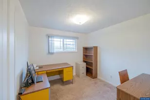 4433 41st Ave NE, Salem, OR 97305 - Photo 43