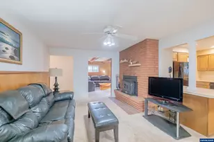 4433 41st Ave NE, Salem, OR 97305 - Photo 37