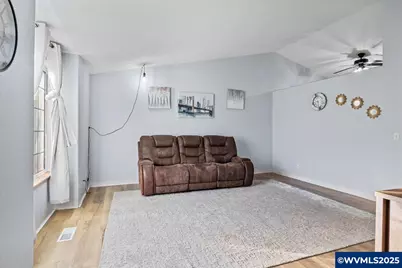 4223 Donalyn NE St, Salem, OR 97301 - Photo 5