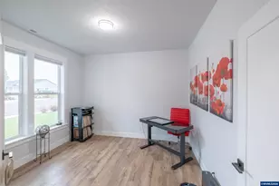 4752 Crown Ln, Albany, OR 97321 - Photo 3