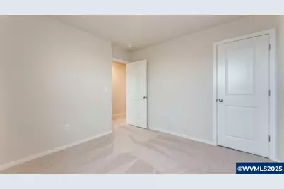 324 Greencrest St NE, Salem, OR 97301 - Photo 31