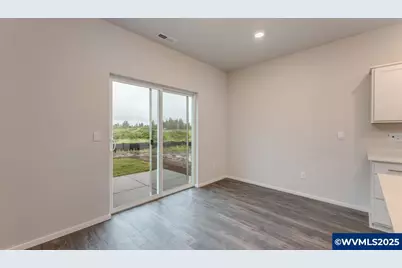 324 Greencrest St NE, Salem, OR 97301 - Photo 15