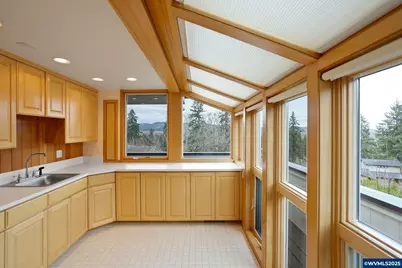 3485 Cherokee Dr S, Salem, OR 97302 - Photo 45