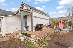 1321 SE Mill St, Roseburg, OR 97470 - Photo 7