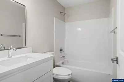 7425 5th St SE, Turner, OR 97392 - Photo 17