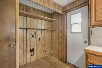 6855 20th Av, Salem, OR 97306 - Photo 11