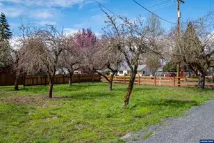 33001 Sandridge Rd, Lebanon, OR 97355 - Photo 43