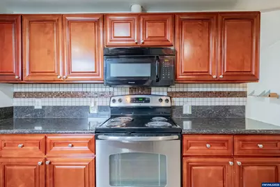 17640 SW Declaration Wy #436, Beaverton, OR 97006 - Photo 15