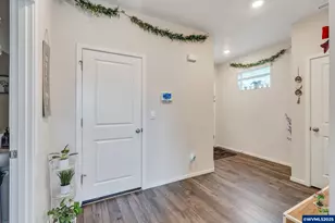 427 Lost Lake St NE, Salem, OR 97301 - Photo 7