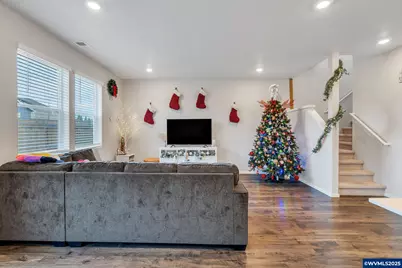 427 Lost Lake St NE, Salem, OR 97301 - Photo 13