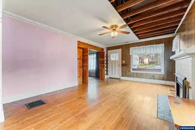 2605 NE Jarrett St, Portland, OR 97211 - Photo 13