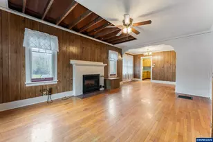 2605 NE Jarrett St, Portland, OR 97211 - Photo 15