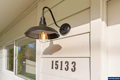 15133 SE Woodward St, Portland, OR 97236 - Photo 5