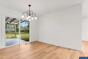 15133 SE Woodward St, Portland, OR 97236 - Photo 13