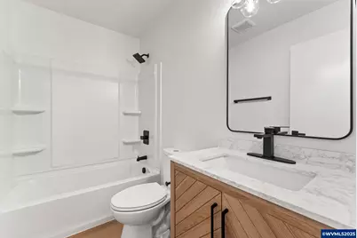 15133 SE Woodward St, Portland, OR 97236 - Photo 33