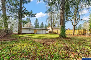 15133 SE Woodward St, Portland, OR 97236 - Photo 43