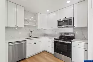 15133 SE Woodward St, Portland, OR 97236 - Photo 19