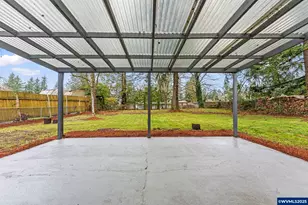 15133 SE Woodward St, Portland, OR 97236 - Photo 37