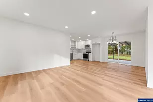 15133 SE Woodward St, Portland, OR 97236 - Photo 11