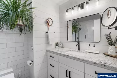 5240 Chapman St S, Salem, OR 97306 - Photo 17