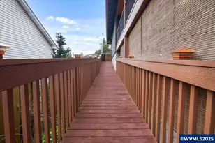 5240 Chapman St S, Salem, OR 97306 - Photo 37