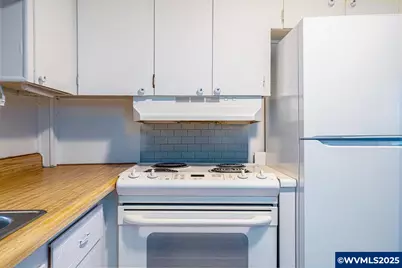 570 N 10th #75 Av, Cornelius, OR 97113 - Photo 11