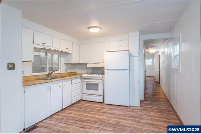 570 N 10th #75 Av, Cornelius, OR 97113 - Photo 9