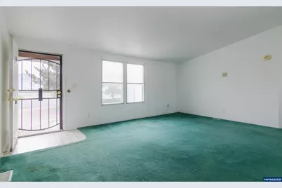 3396 Lake Vanessa Cir NW, Salem, OR 97304 - Photo 3