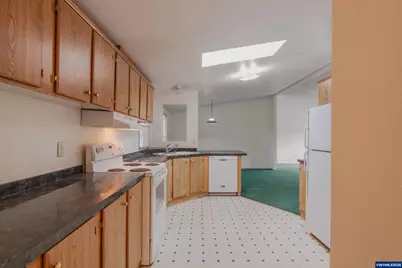 3396 Lake Vanessa Cir NW, Salem, OR 97304 - Photo 9