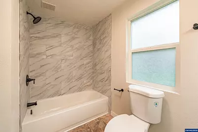 225 21st Av, Sweet Home, OR 97386 - Photo 25