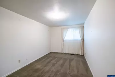 1555 NW 13th St, Corvallis, OR 97330 - Photo 35