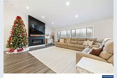 386 N Kings Valley Hwy, Dallas, OR 97338 - Photo 5