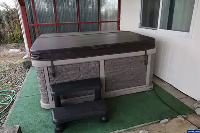 38696 Griggs Dr, Lebanon, OR 97355 - Photo 17