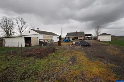 38696 Griggs Dr, Lebanon, OR 97355 - Photo 19