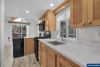 8372 Enchanted Way #253, Turner, OR 97392 - Photo 17