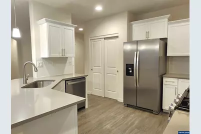 2798 Essex Av NW, Albany, OR 97321 - Photo 9