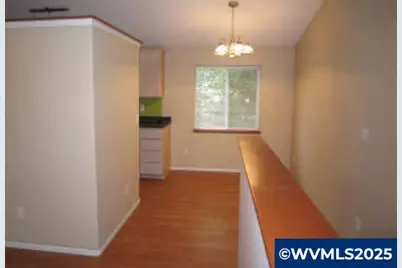 380 Owens (&amp; 1102 Fairmount) St S, Salem, OR 97302 - Photo 5