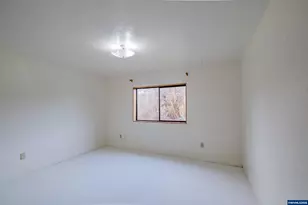 40874 228 Hwy, Sweet Home, OR 97386 - Photo 21