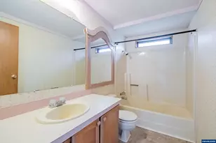 40874 228 Hwy, Sweet Home, OR 97386 - Photo 25