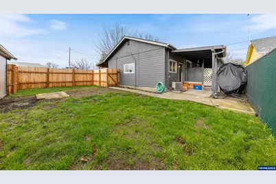 642 N 6th Av, Stayton, OR 97383 - Photo 27