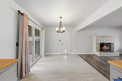 642 N 6th Av, Stayton, OR 97383 - Photo 11