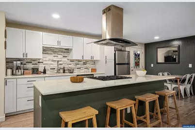 4748 Mall Ct NE, Salem, OR 97305 - Photo 9