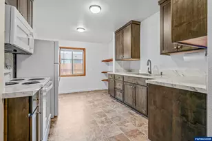 38656 Jefferson-Scio Dr, Scio, OR 97374 - Photo 3