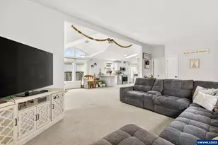 1614 Granite St, Woodburn, OR 97071 - Photo 5